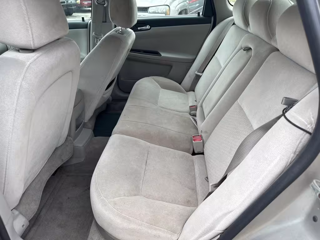 2007 Chevrolet Impala - 2G1WT58K179220955 - Image #4