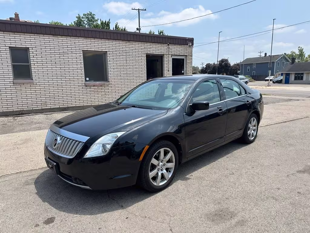 2011 Mercury Milan - 3MEHM0JG4BR600430 - Image #1